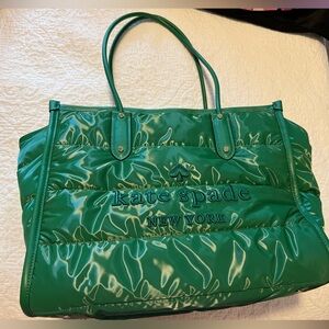 Green Kate spade large Tote like new.
